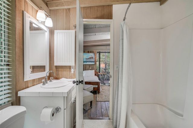 301-311 SW 14 Way, Fort Lauderdale, FL 33312