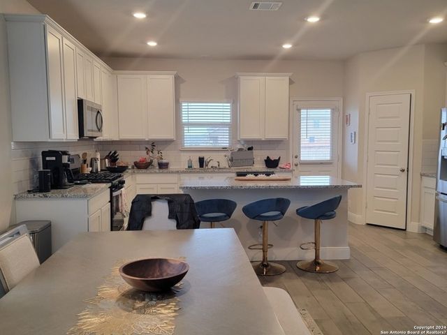 609 Steele Shallows, Cibolo, TX 78108