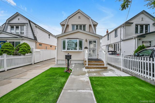 89-78 219th Street, Queens Village, NY 11427