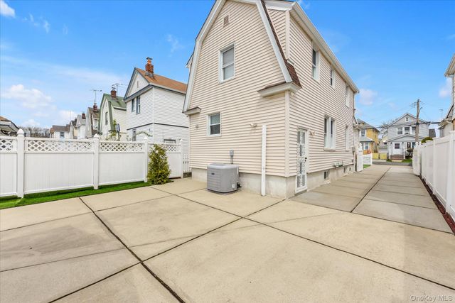 89-78 219th Street, Queens Village, NY 11427