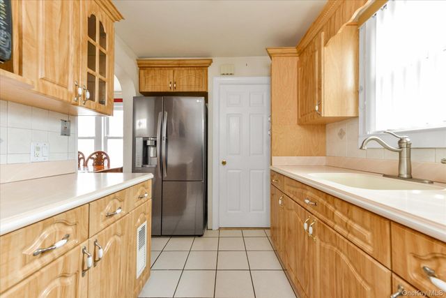 89-78 219th Street, Queens Village, NY 11427