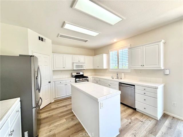 46383 Vianne Court, Temecula, CA 92592