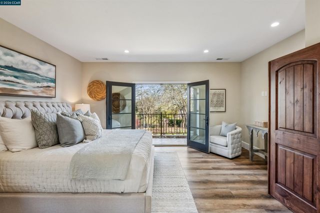 850 Las Trampas Rd, Lafayette, CA 94549