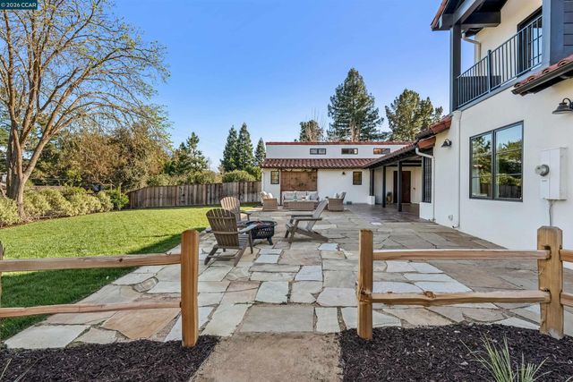 850 Las Trampas Rd, Lafayette, CA 94549