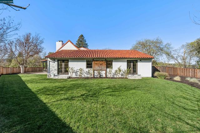 850 Las Trampas Rd, Lafayette, CA 94549