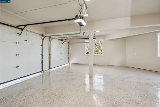 850 Las Trampas Rd, Lafayette, CA 94549