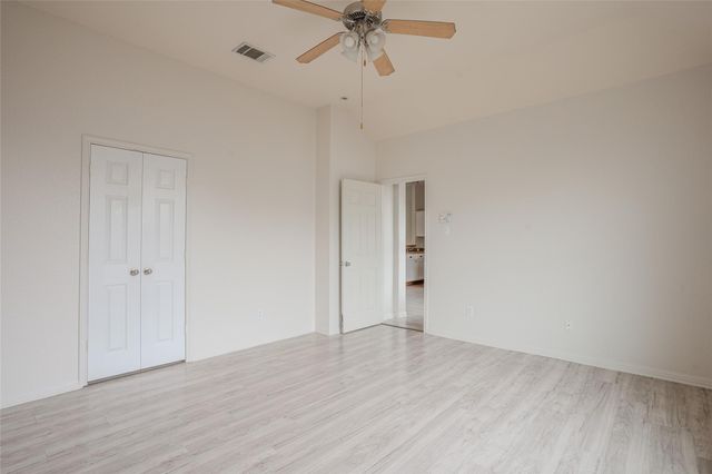 140 Dropper, Kyle, TX 78640