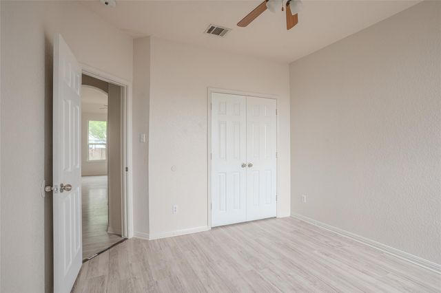 140 Dropper, Kyle, TX 78640