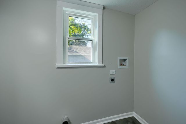 1071 Seymour Avenue, Columbus, OH 43206