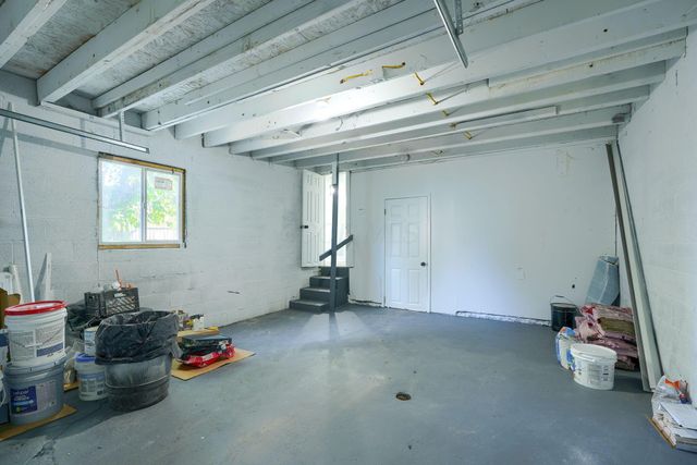 1071 Seymour Avenue, Columbus, OH 43206