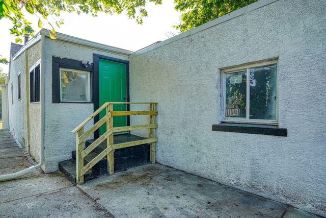 1071 Seymour Avenue, Columbus, OH 43206