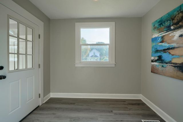 1071 Seymour Avenue, Columbus, OH 43206