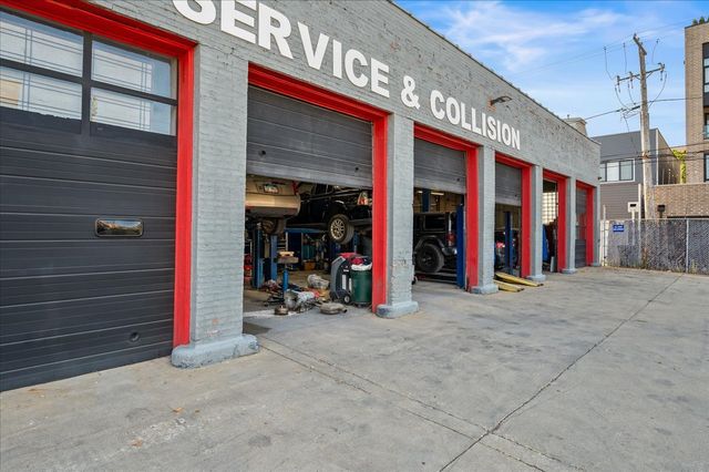 629 N Ashland Avenue, Chicago, IL 60622