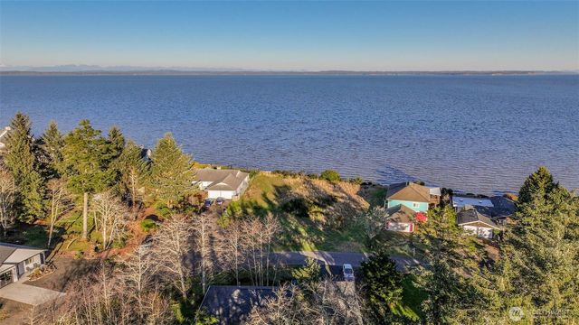 514 Mountain View Court SE, Ocean Shores, WA 98569