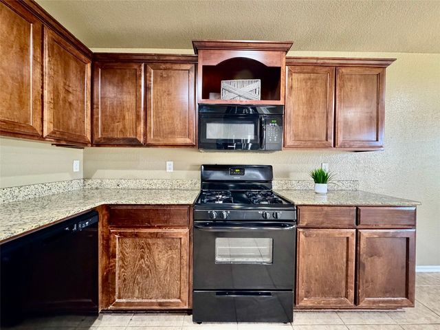 11421 E 110th Place North N, Owasso, OK 74055