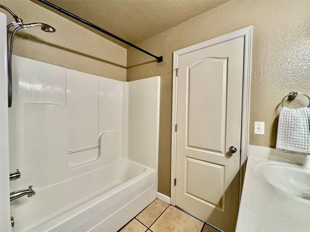 11421 E 110th Place North N, Owasso, OK 74055