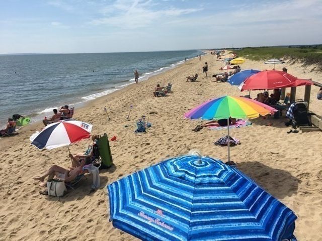 240 Surf Dr, Mashpee, MA 02649