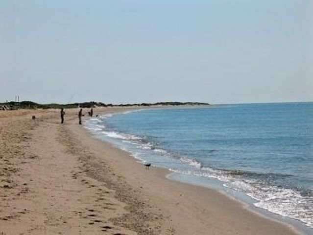 240 Surf Dr, Mashpee, MA 02649