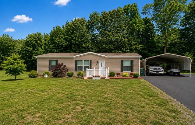 333 Moonlight Dr, Vanleer, TN 37181