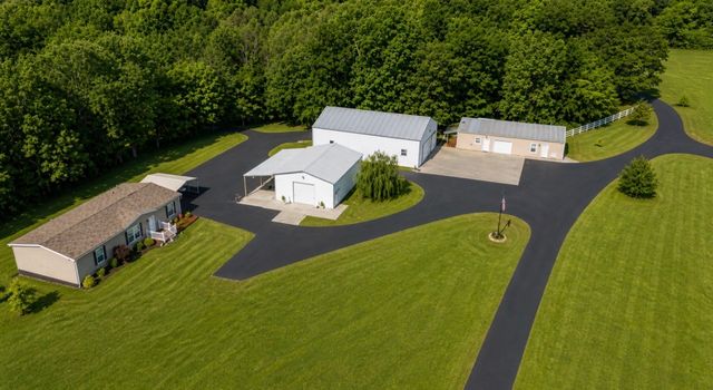 333 Moonlight Dr, Vanleer, TN 37181