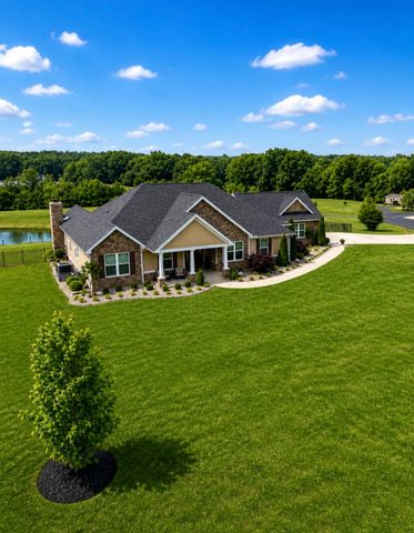 333 Moonlight Dr, Vanleer, TN 37181