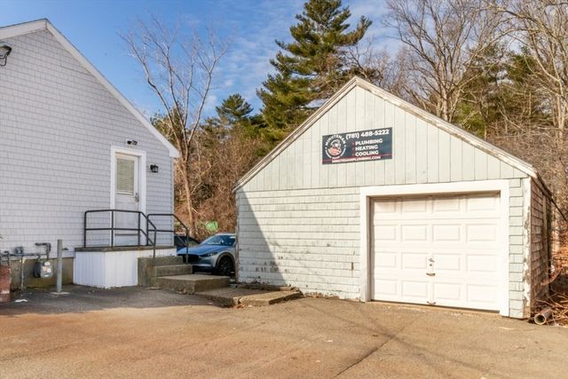 1581 Main Street, Weymouth, MA 02190