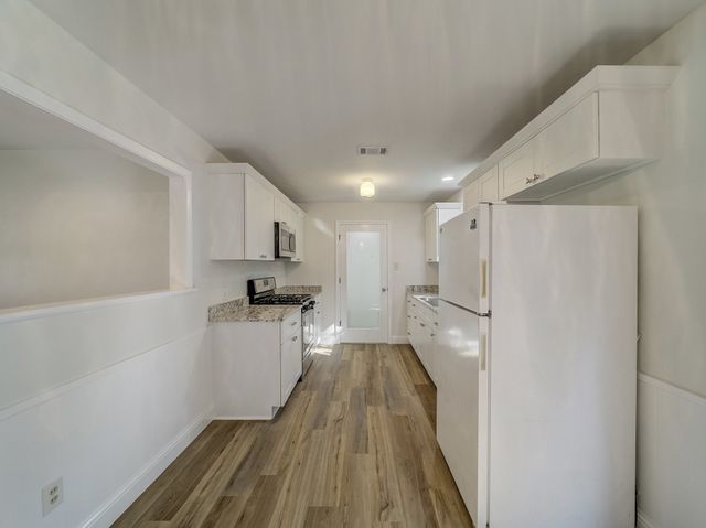 844 Saddle Road, White Settlement, TX 76108