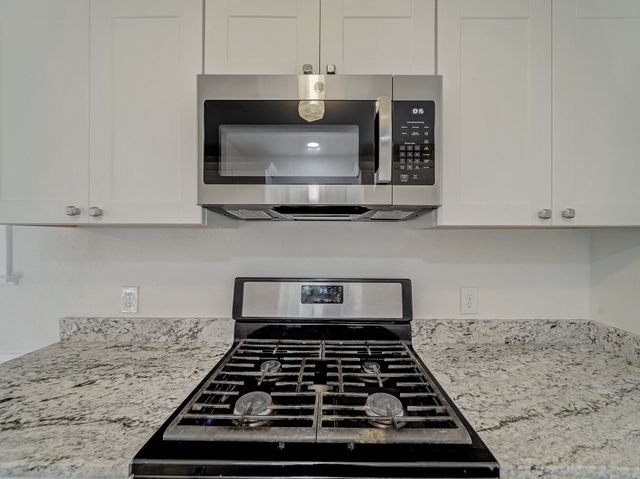 844 Saddle Road, White Settlement, TX 76108