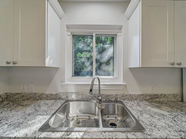844 Saddle Road, White Settlement, TX 76108