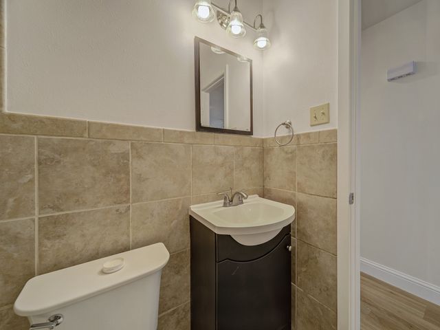 844 Saddle Road, White Settlement, TX 76108