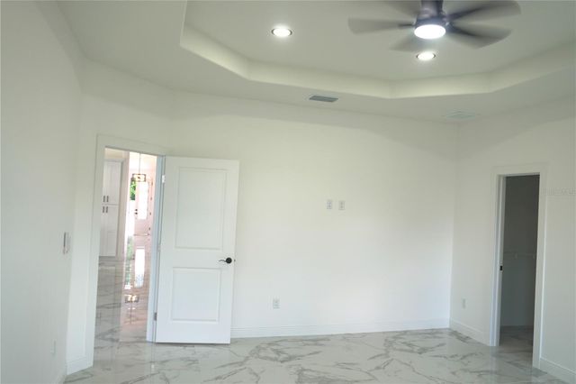 8926 N ORLEANS, Tampa, FL 33604