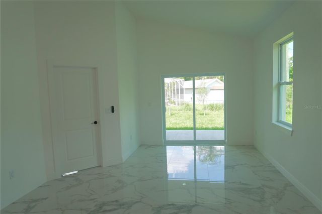 8926 N ORLEANS, Tampa, FL 33604