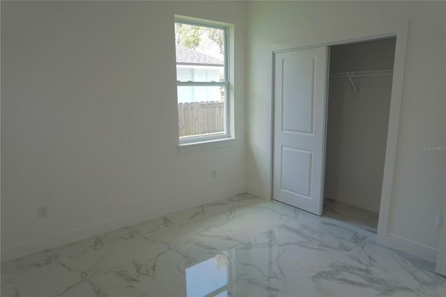 8926 N ORLEANS, Tampa, FL 33604