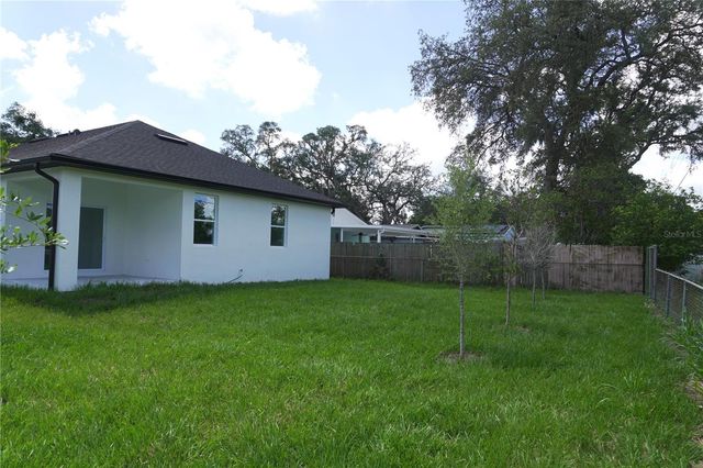 8926 N ORLEANS, Tampa, FL 33604