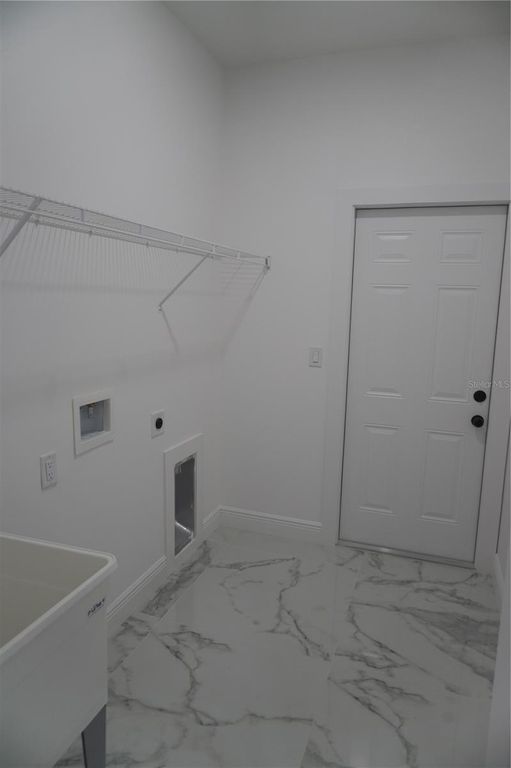 Image 45 of property listing at 8926 N ORLEANS, Tampa, FL 33604