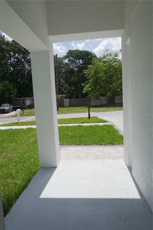 Image 6 of property listing at 8926 N ORLEANS, Tampa, FL 33604