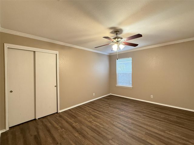 3902 Louise Lee DR, Austin, TX 78725