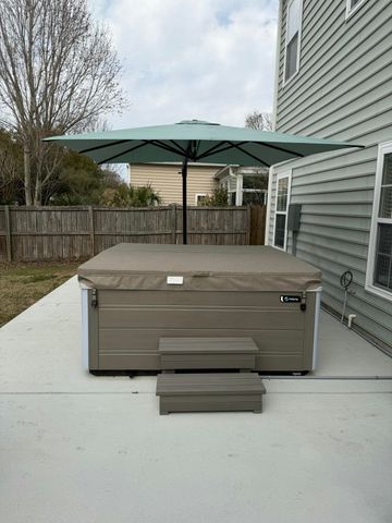 7320 Brown Thrasher Court, Hanahan, SC 29410