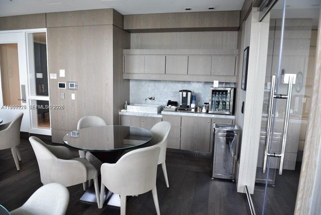 17475 Collins Avenue 2802, Sunny Isles Beach, FL 33160