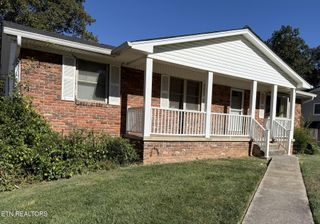 920 Mallory Rd, Knoxville, TN 37919