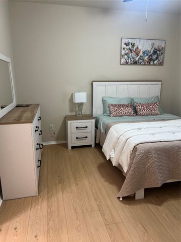 1013 Bruni Court, Aubrey, TX 76227