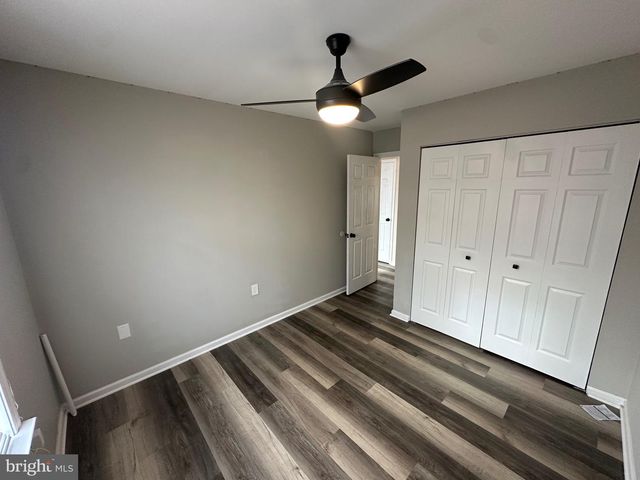 112 GEORGETOWN SQ, Martinsburg, WV 25401