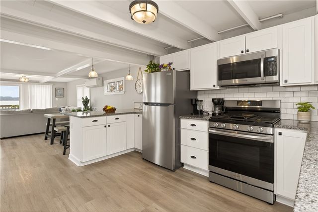 2493 Lower Lake Rd, Seneca Falls, NY 13148