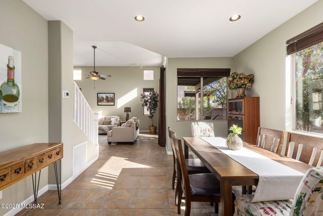 5344 E Calle Vista De Colores, Tucson, AZ 85711