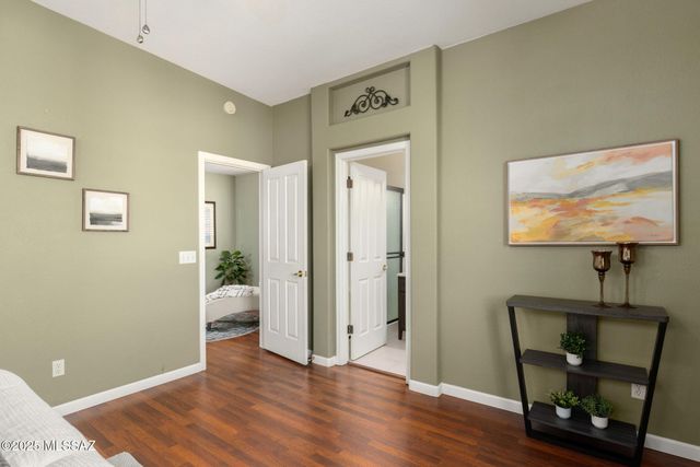 5344 E Calle Vista De Colores, Tucson, AZ 85711