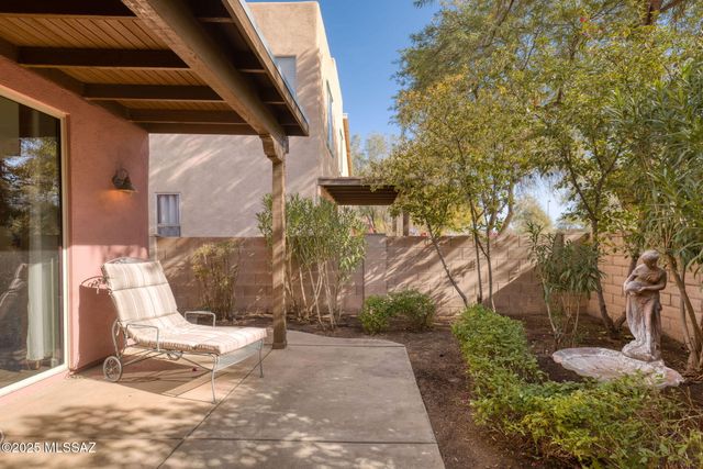 5344 E Calle Vista De Colores, Tucson, AZ 85711