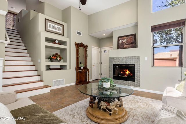 5344 E Calle Vista De Colores, Tucson, AZ 85711