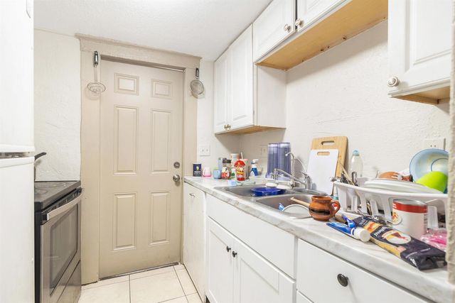 19 S E Street, Lake Worth Beach, FL 33460