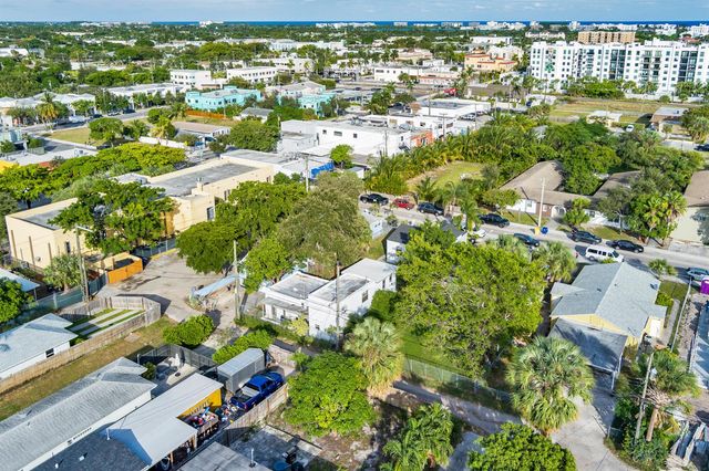 19 S E Street, Lake Worth Beach, FL 33460