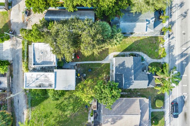 19 S E Street, Lake Worth Beach, FL 33460